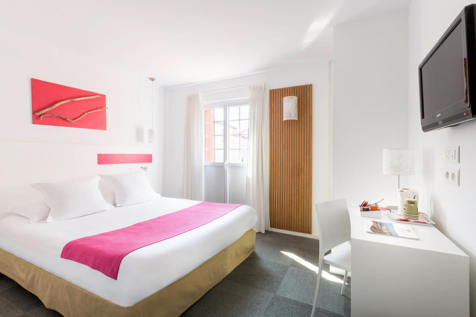 Hotel Kemaris Біарріц Екстер'єр фото