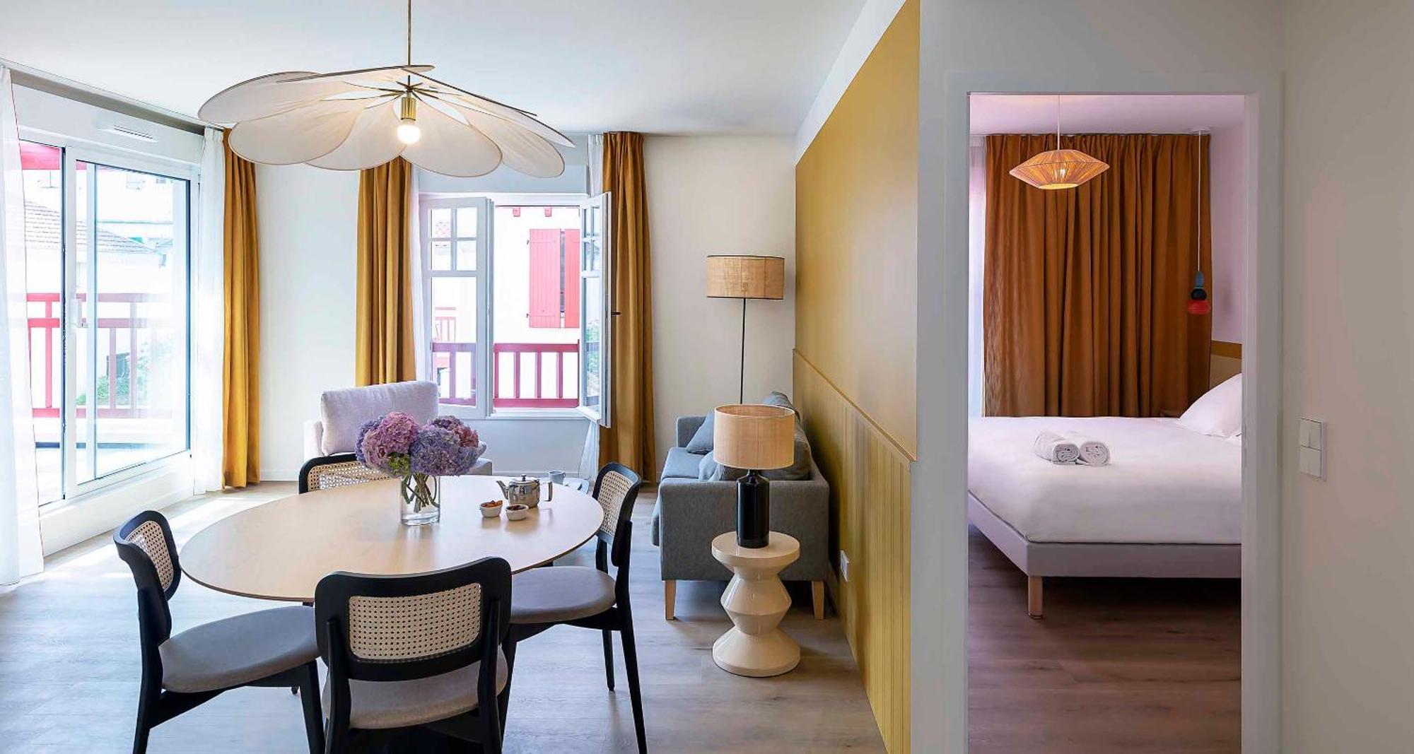Hotel Kemaris Біарріц Екстер'єр фото